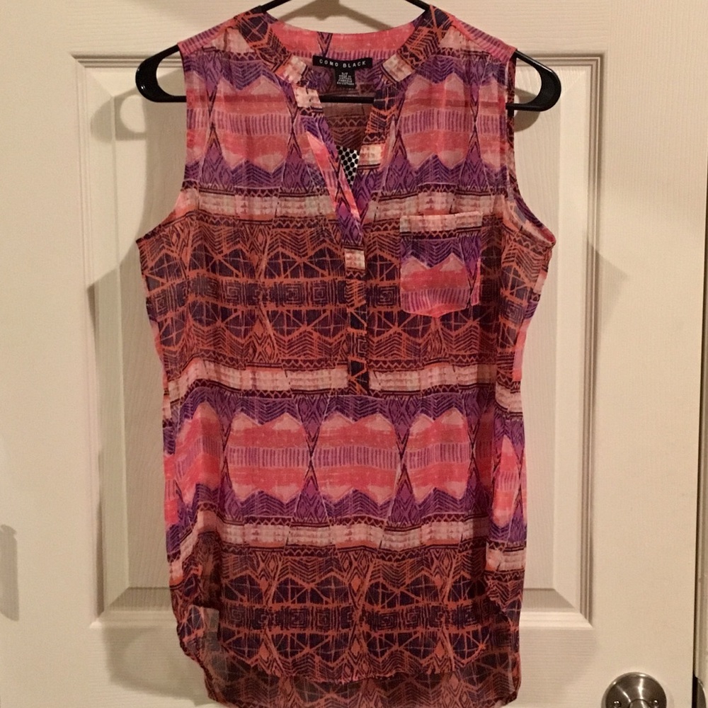 Como Black Christopher & Banks Sleeveless Blouse